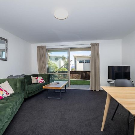 Cosy Alpine Retreat Appartement Wanaka Buitenkant foto