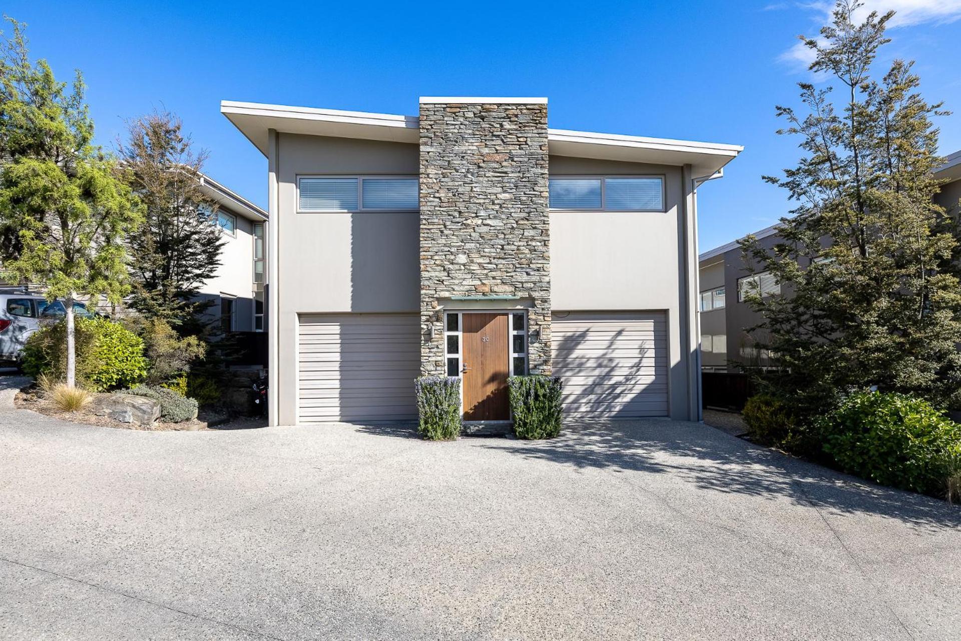 Cosy Alpine Retreat Appartement Wanaka Buitenkant foto